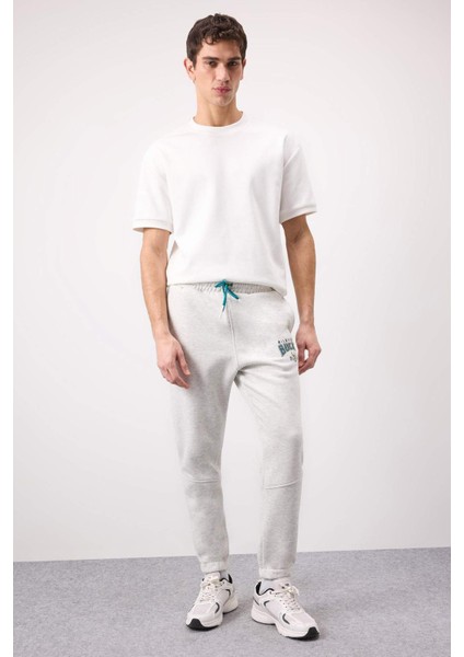 Fit NBA Milwaukee Bucks Kalın Jogger Eşofman Altı Standart Fit Beli Bağcıklı Cepli