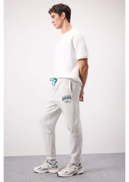 Fit NBA Milwaukee Bucks Kalın Jogger Eşofman Altı Standart Fit Beli Bağcıklı Cepli