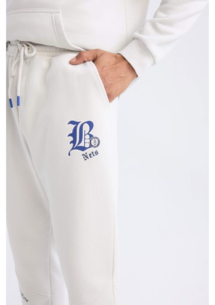 Fit Kalın Jogger Eşofman Altı NBA Brooklyn Nets Standart Fit Cepli Uzun Paça D3225AX24WN