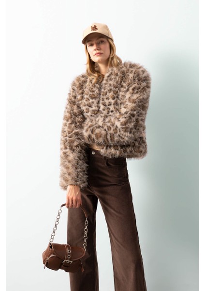 Regular Fit Leopar Desenli Kısa Suni Kürk Ceket Mont D6650AX24WN