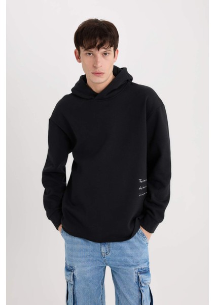 Boxy Fit Kapüşonlu Sırt Baskılı Sweatshirt D0855AX24AU