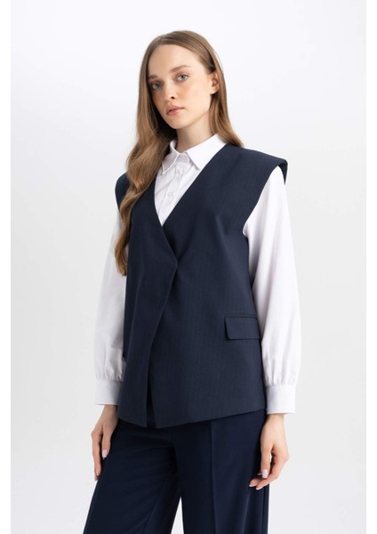 V Yaka Düğmeli Cep Kapaklı Blazer Yelek D6246AX24AU