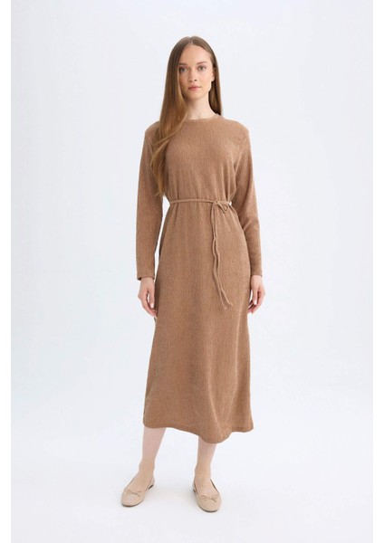 Regular Fit Bürümcük Uzun Kollu Bağcıklı Midi Elbise D5024AX24AU