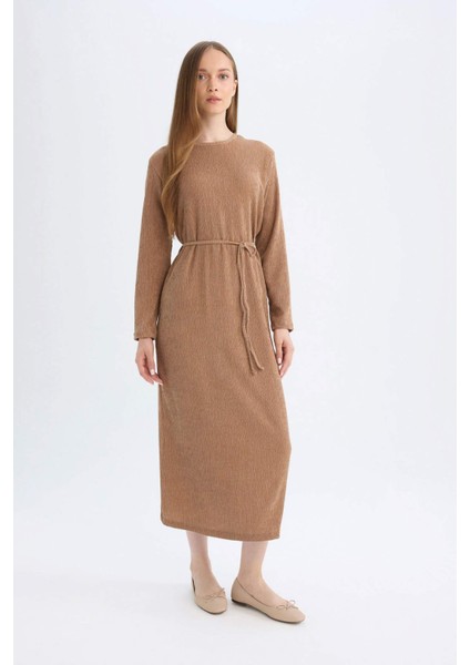 Regular Fit Bürümcük Uzun Kollu Bağcıklı Midi Elbise D5024AX24AU