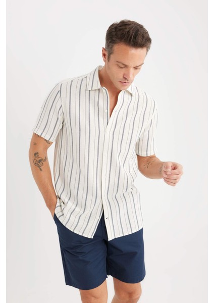 Regular Fit Yazlık Polo Yaka Çizgili Pamuklu Kısa Kollu Gömlek C8315AX25SP