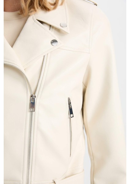 Su Geçirmez Crop Biker Ceket Suni Deri Kruvaze Yaka Fermuarlı Cepli Kemerli Mevsimlik Y7168AZ25SP