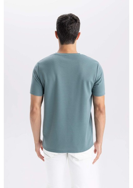 Slim Fit Dar Kesim Bisiklet Yaka Basic Düz Kısa Kollu Tişört M6608AZ25SP