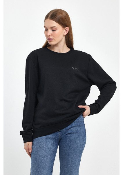 Kadın Bisiklet Yaka Rahat Kalıp 3 Iplik Kalın Air Nakışlı Sweatshirt SPR24SWK33 fırsatları