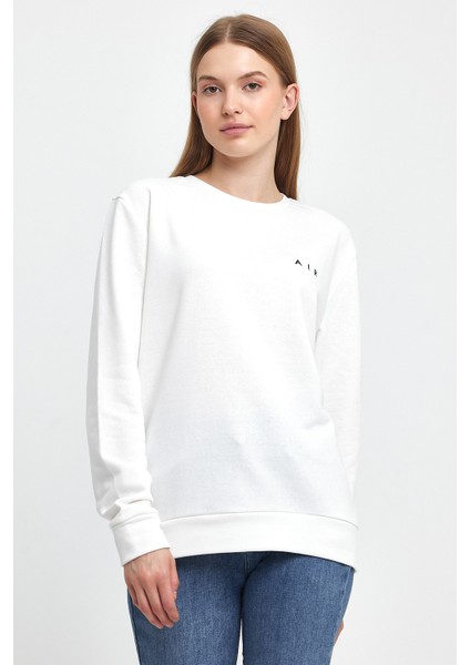 Kadın Bisiklet Yaka Rahat Kalıp 3 Iplik Kalın Air Nakışlı Sweatshirt SPR24SWK33 fiyatları
