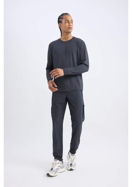 Fit Sporcu Jogger Eşofman Altı Standart Fit Beli Bağcıklı Basic Düz Lastikli Paça Cepli D1901AX24AU