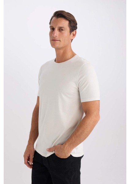 Slim Fit Dar Kesim Bisiklet Yaka Modal Karışımlı Pamuklu Basic Düz Kısa Kollu Tişört M6606AZ25SP