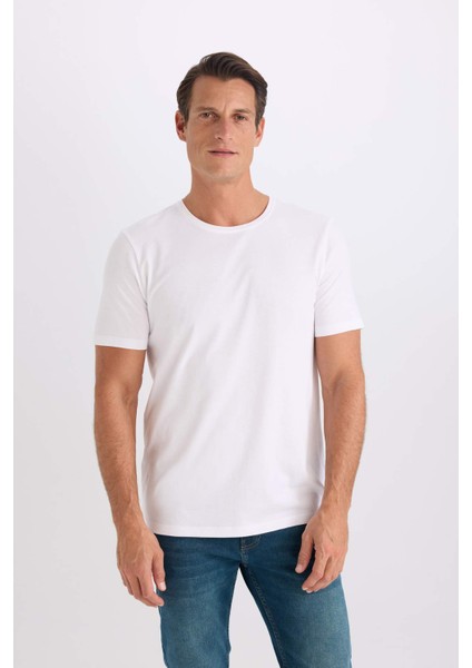 Slim Fit Dar Kesim Bisiklet Yaka Modal Karışımlı Pamuklu Basic Düz Kısa Kollu Beyaz Tişört M6606AZ25SP