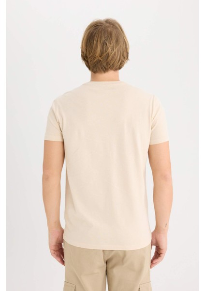 %100 Pamuk Slim Fit Dar Kesim Bisiklet Yaka Baskılı Kısa Kollu Tişört