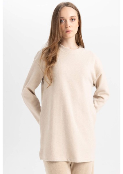 Regular Fit Bisiklet Yaka Selanik Kumaş Uzun Kollu Basic Düz Tişört Tunik B3552AX24AU