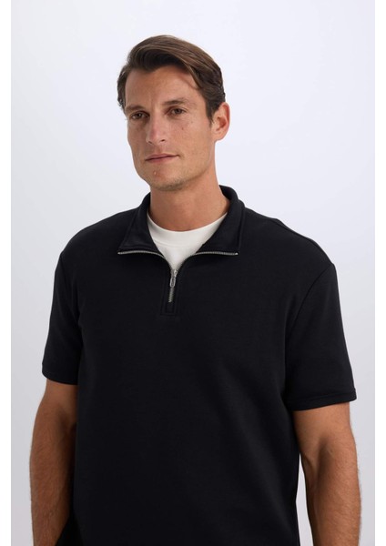 Regular Fit Dik Yaka Yarım Fermuarlı Ağır Kumaş Kısa Kollu Siyah Tişört B6502AX25SP