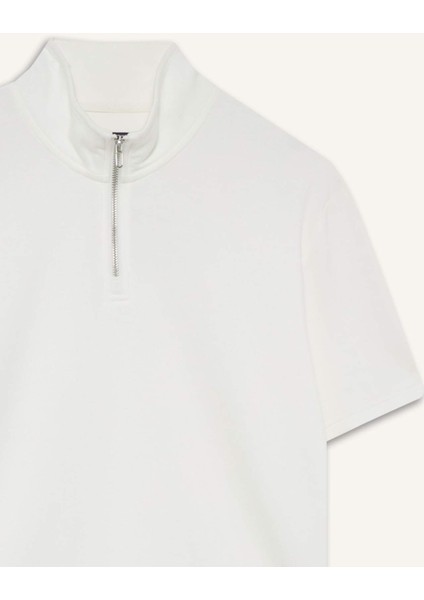 Regular Fit Dik Yaka Yarım Fermuarlı Ağır Kumaş Kısa Kollu Tişört