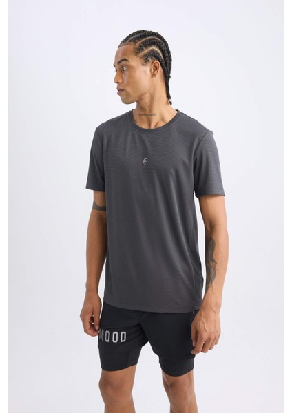 Fit Hızlı Kuruyan Slim Fit Dar Kesim Bisiklet Yaka Baskılı Sporcu Kısa Kollu Tişört