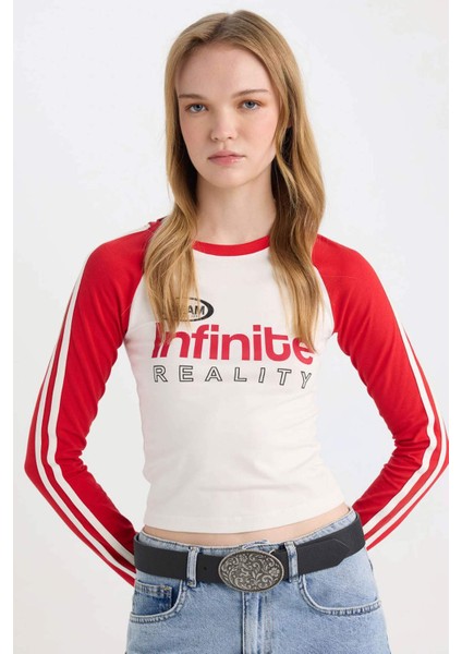 Fitted Dar Kesim Bisiklet Yaka Baskılı Uzun Kollu Tişört D6698AX24WN