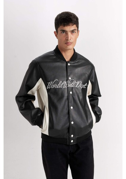 Su İtici Regular Fit Bomber Kolej Yaka Çıtçıt Kapamalı Cepli Mevsimlik Hafif Mont D6242AX25SP
