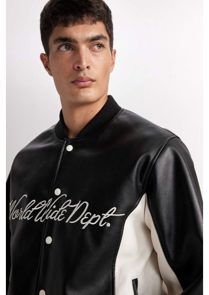 Su İtici Regular Fit Bomber Kolej Yaka Çıtçıt Kapamalı Cepli Mevsimlik Hafif Mont D6242AX25SP