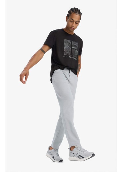 Fit Slim Fit Dar Kesim Esnek Multifonksiyonel Çift Cepli Standart Paça Sporcu Jogger D7808AX25SP