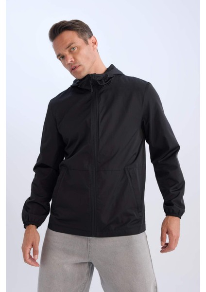 Su İtici Slim Fit Dar Kesim File Astarlı Kapüşonlu Fermuarlı Mevsimlik Baharlık Yağmurluk Mont C5821AX25SP