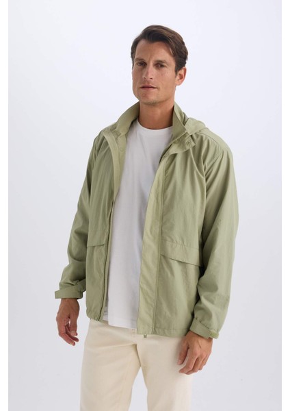 Regular Fit Kapüşonlu Fermuarlı Cepli Mevsimlik Baharlık Yağmurluk