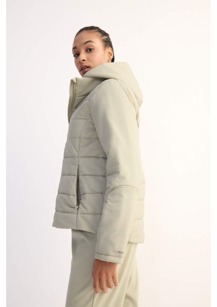 DeFactoFit Su İtici Cepli Fermuarlı Kapüşonlu Mont D6089AX25SP