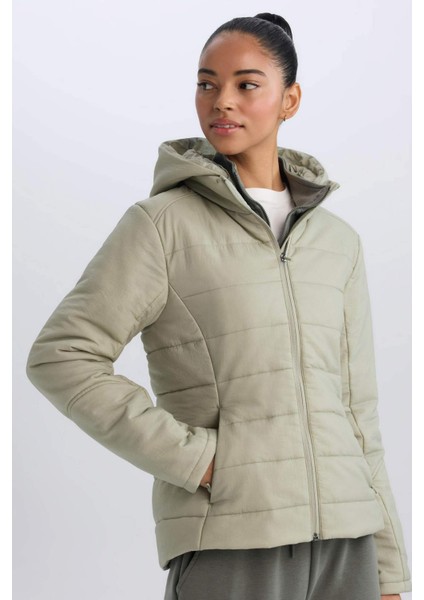 DeFactoFit Su İtici Cepli Fermuarlı Kapüşonlu Mont D6089AX25SP