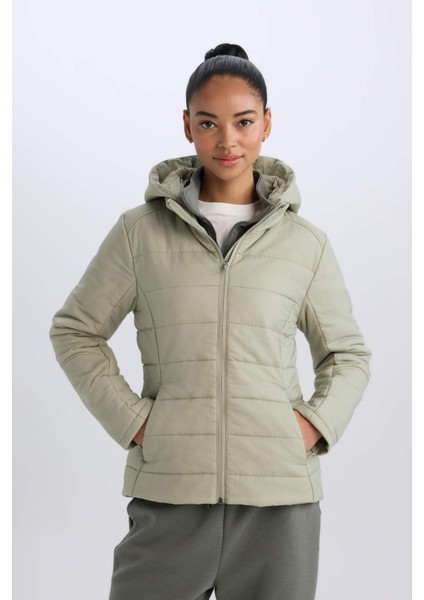 DeFactoFit Su İtici Cepli Fermuarlı Kapüşonlu Mont D6089AX25SP