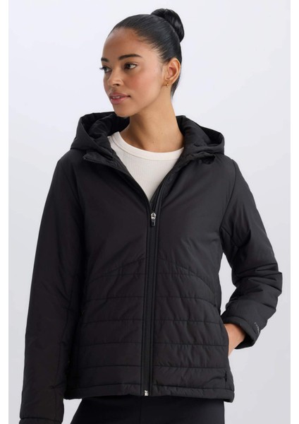 DeFactoFit Su İtici Regular Fit Kapüşonlu Fermuarlı Mont D6085AX25SP
