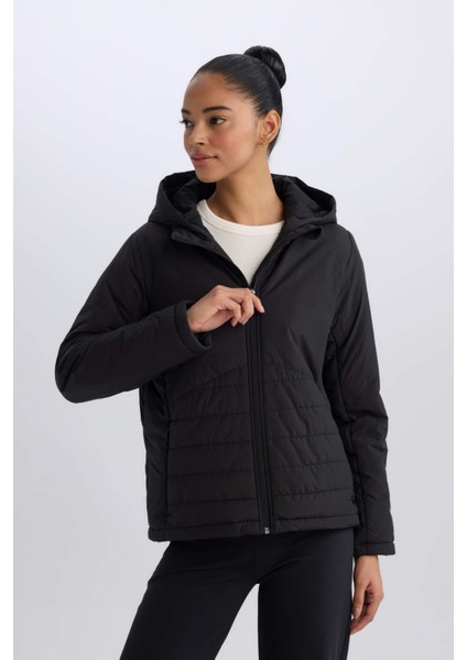 DeFactoFit Su İtici Regular Fit Kapüşonlu Fermuarlı Mont D6085AX25SP