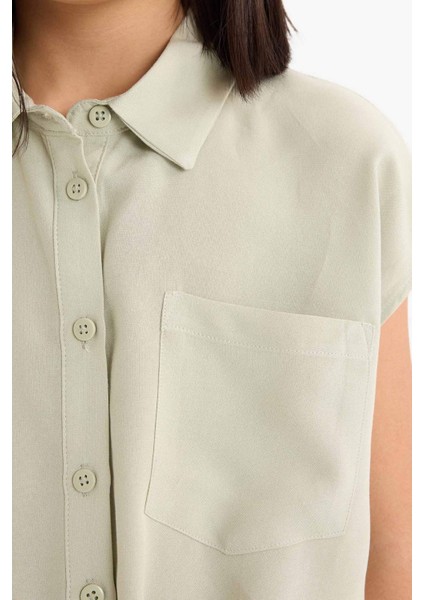 Kız Çocuk Crop Önden Bağlamalı Pamuklu Kısa Kollu Gömlek D7646A825SM