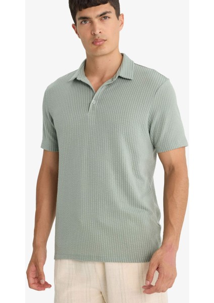 Slim Fit Dar Kesim Polo Yaka Pamuklu Kısa Kollu Tişört