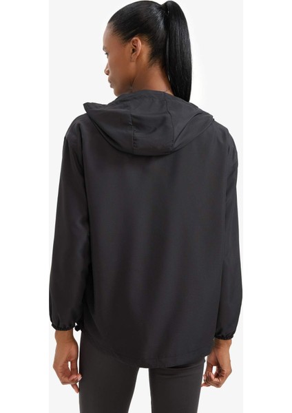 Su İtici Rüzgar Geçirmez Regular Fit Fermuarlı Cepli Esnek Dokulu Mevsimlik Baharlık Mont D6086AX25SP