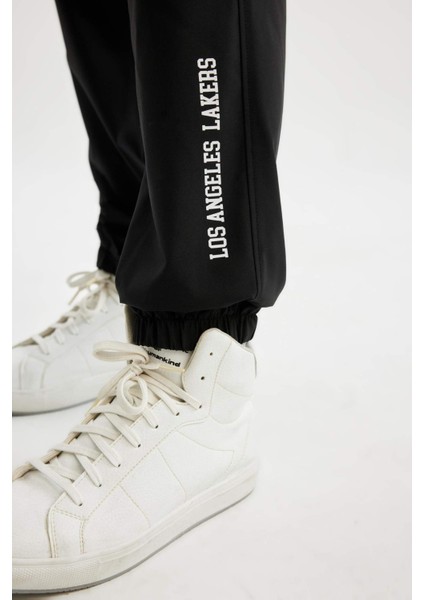 Fit NBA Los Angeles Lakers Dokuma Jogger Eşofman Altı Slim Fit Dar Kesim Cepli Ekstra Dar Paça