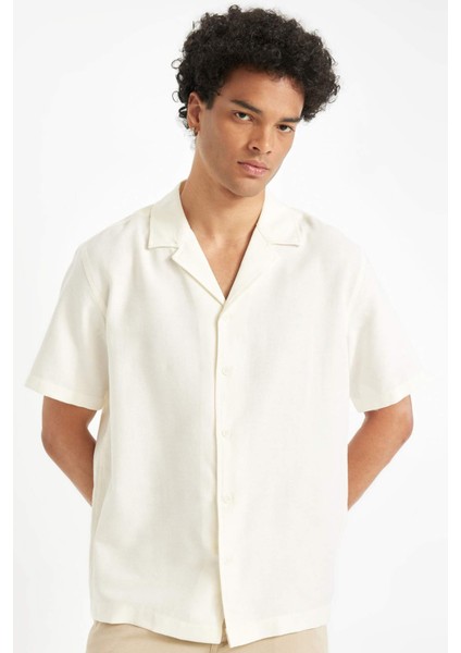 Regular Fit Yazlık Apaş Yaka Kısa Kollu Gömlek