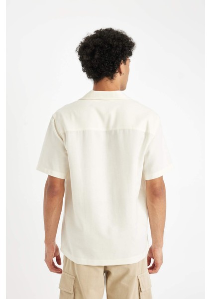Regular Fit Yazlık Apaş Yaka Kısa Kollu Gömlek
