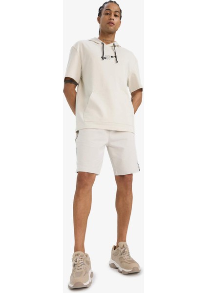 Fit Standart Fit Sporcu Kısa Paça Şort