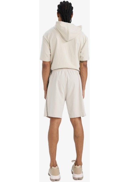 Fit Standart Fit Sporcu Kısa Paça Şort