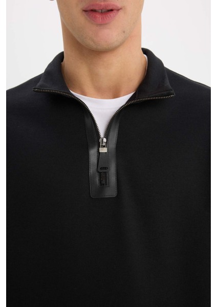 Regular Fit Dik Yaka Yarım Fermuarlı Basic Düz Sweatshirt D7226AX25SP