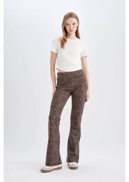 Flare Fit Leopar Desenli Düz Paça Uzun Boy Pantolon D7452AX24AU