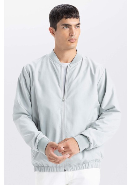Su İtici Regular Fit Kolej Yaka Fermuarlı Cepli Mevsimlik Baharlık Bomber Mont D7447AX24AU