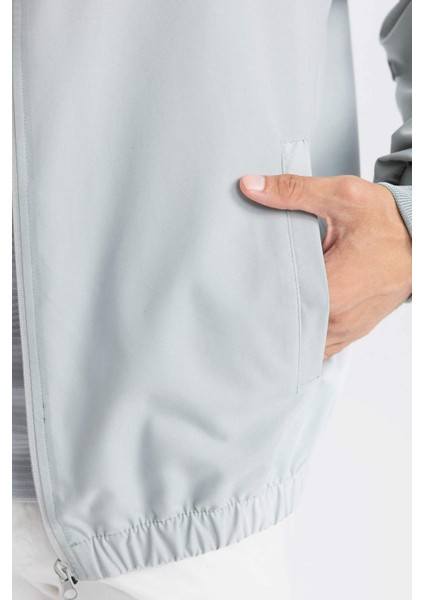 Su İtici Regular Fit Kolej Yaka Fermuarlı Cepli Mevsimlik Baharlık Bomber Mont D7447AX24AU