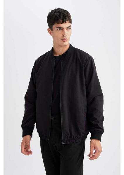Su İtici Regular Fit Kolej Yaka Fermuarlı Cepli Mevsimlik Baharlık Bomber Mont D7447AX24AU