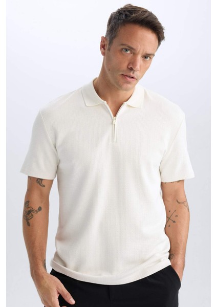 Regular Fit Polo Yaka Yarım Fermuarlı Kısa Kollu Tişört D7227AX25SP