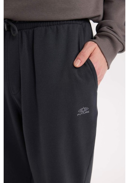 Regular Fit Eşofman Altı Cepli Basic Düz Beli Bağcıklı Lastikli Paça D4416AX25SP