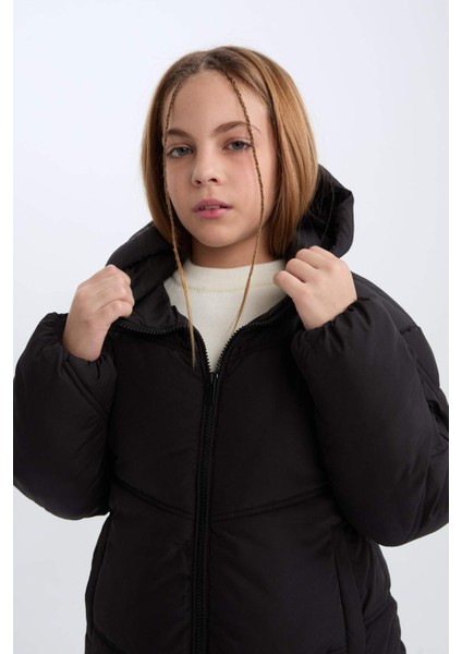 Kız Çocuk Su Geçirmez Kapüşonlu Fermuarlı Cepli Şişme Mont D6928A825SP