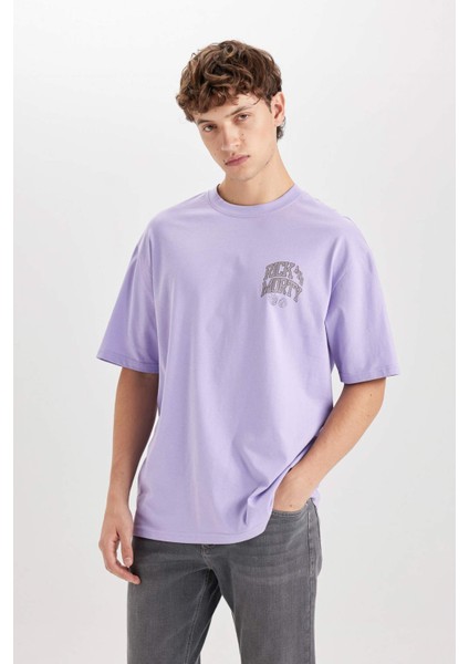 %100 Pamuk Rick and Morty Boxy Fit Bisiklet Yaka Sırt Baskılı Kısa Kollu Tişört D5465AX25SP