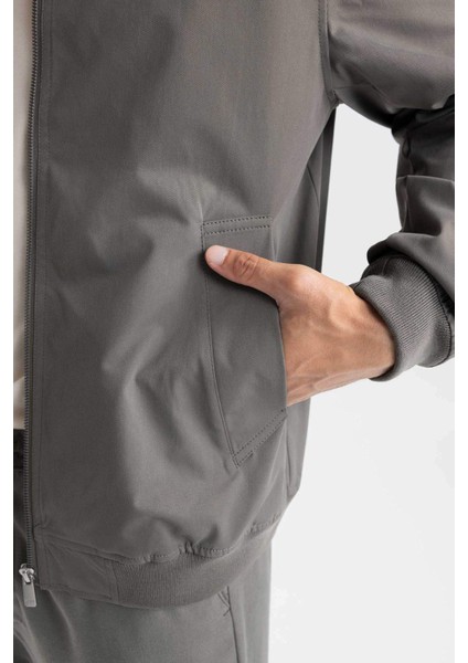 Slim Fit Dar Kesim Dik Yaka Astarlı Fermuarlı Cepli Mevsimlik Baharlık Mont D7338AX25SP